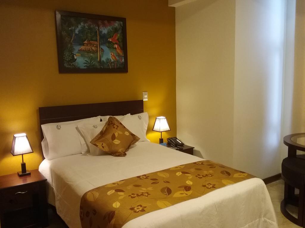 Hotel Europa Ікітос Екстер'єр фото