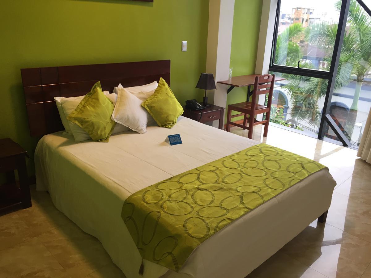 Hotel Europa Ікітос Екстер'єр фото